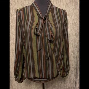 NY Collection
Woman’s Tie-Neck Stripe Blouse